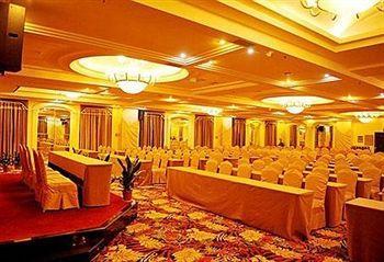 Nanchang Huayu New World Hotel Luaran gambar
